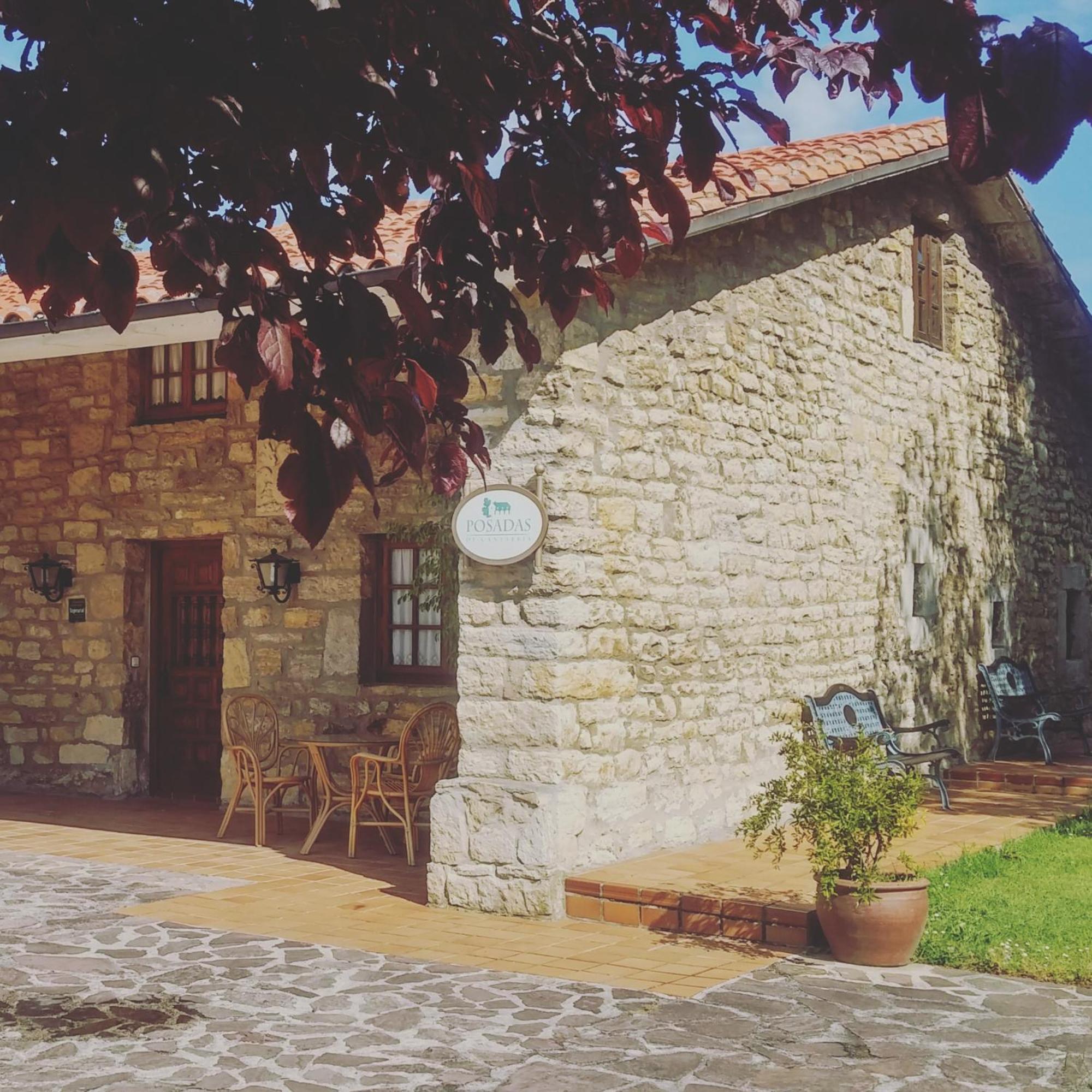 Posada Paz Hinojedo Exterior photo