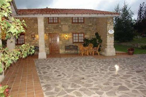 Posada Paz Hinojedo Exterior photo
